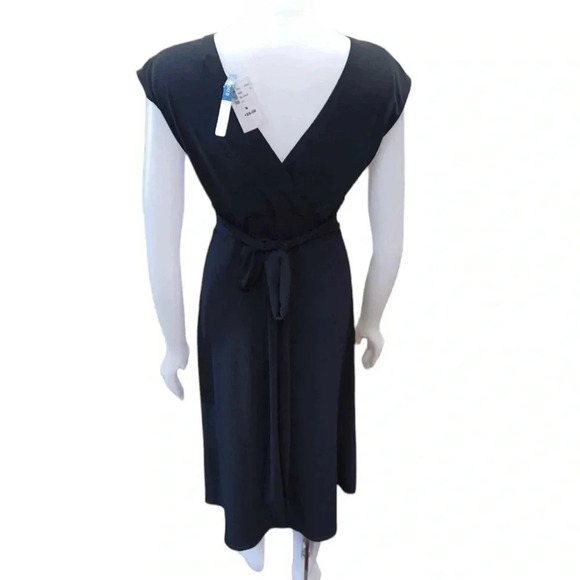 Ricki’s Black Midi Stretch Short Sleeve Dress Size Medium - Picture 2 of 10